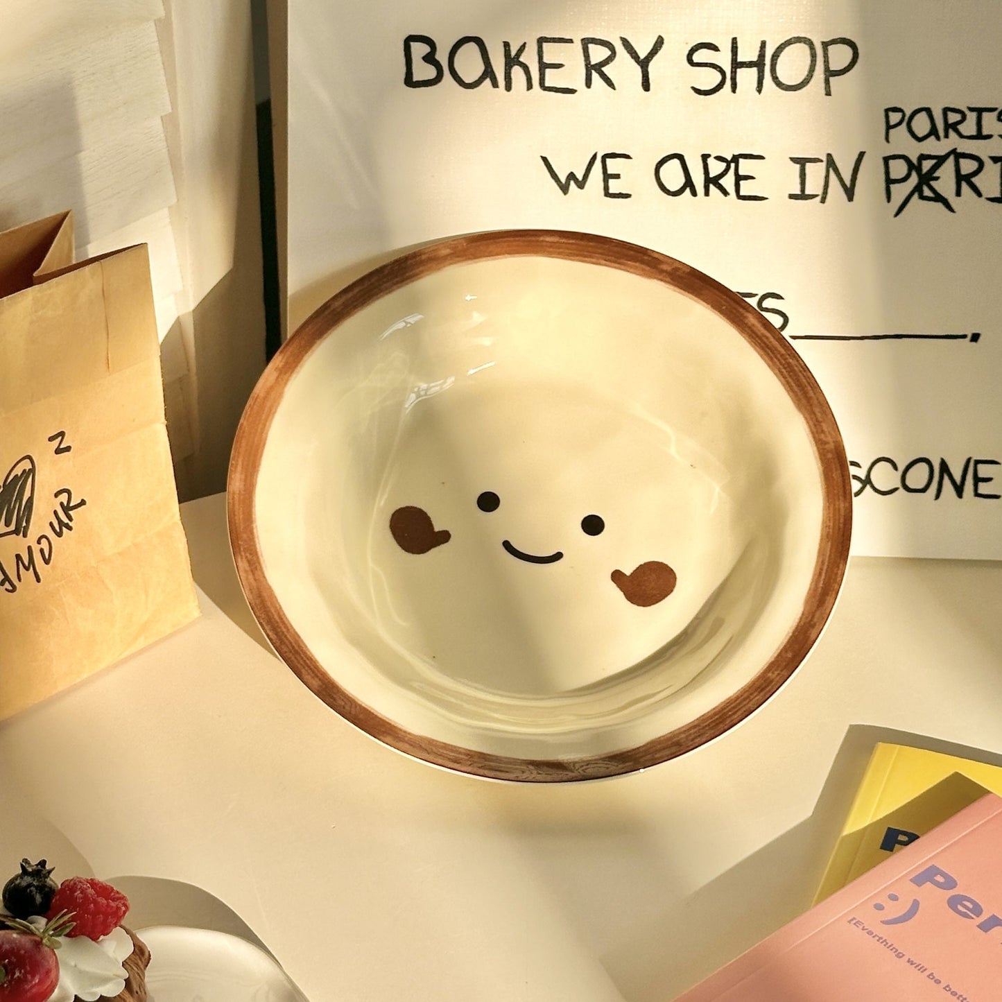 Retro Smiley Face Ceramic 8-Inch Cream Dessert Plate | MeetU Home