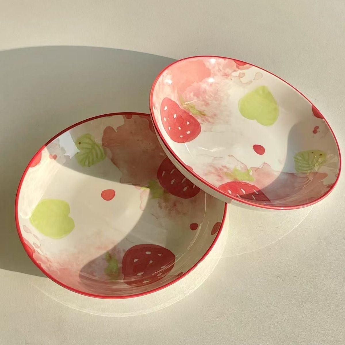 Hand-Painted Strawberry Garden Ceramic Plates | MeetU Home