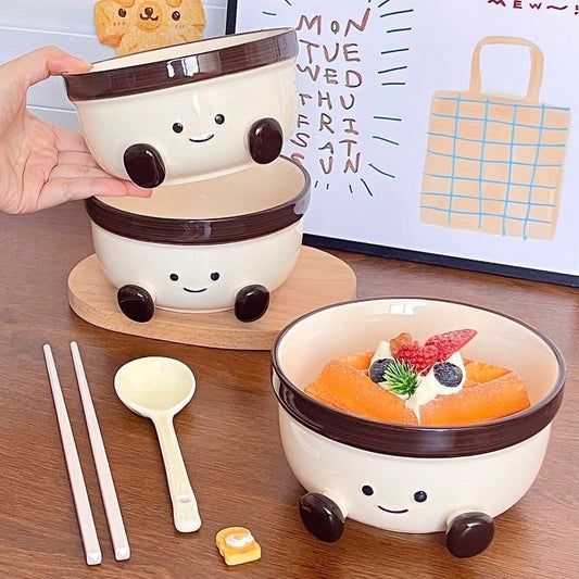 Cute ceramic soup bowl with lid and smiley face design for noodles and rice in Canada