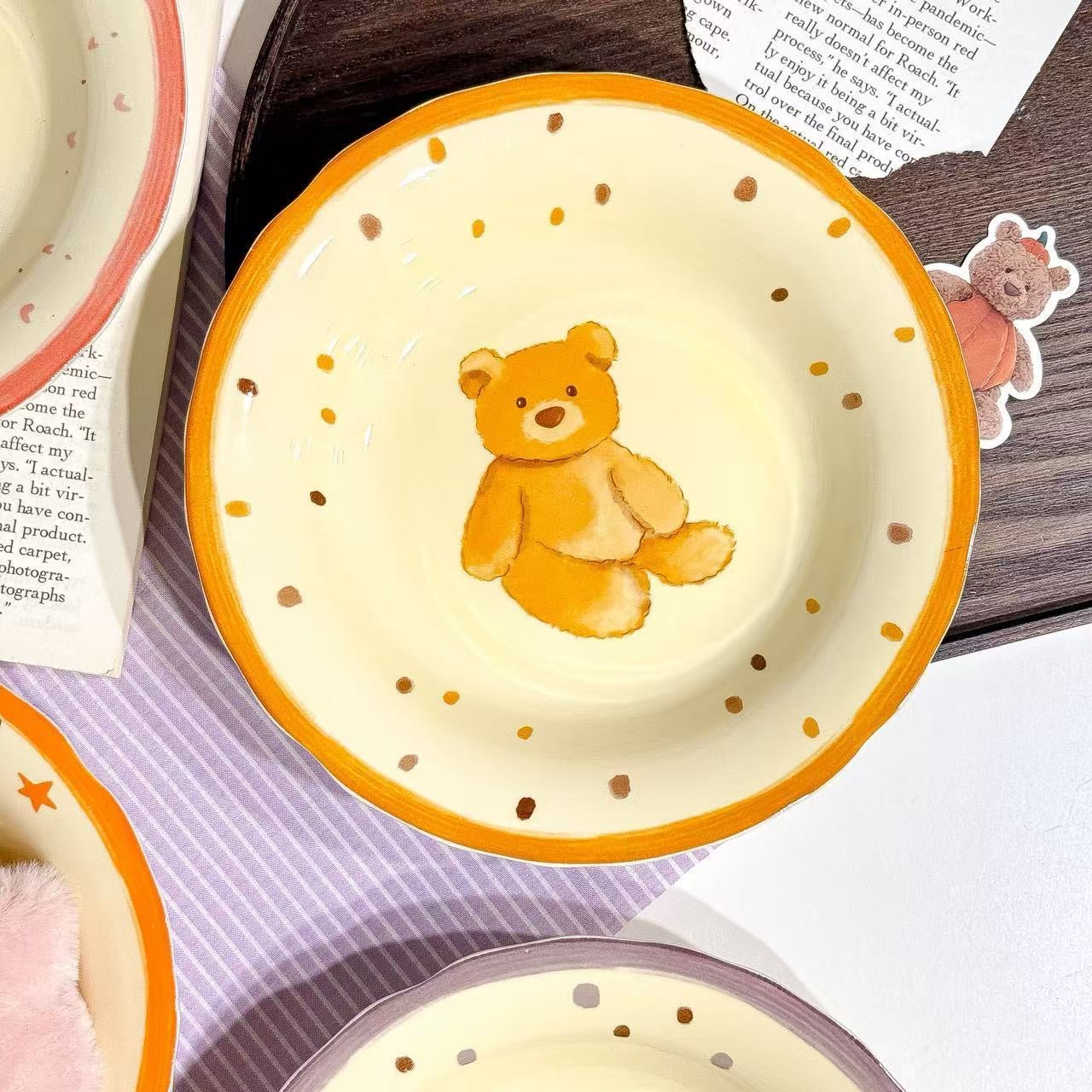 Teddy bear design plate in Canada
