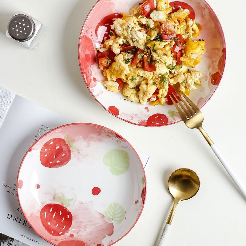 Hand-Painted Strawberry Garden Ceramic Plates | MeetU Home